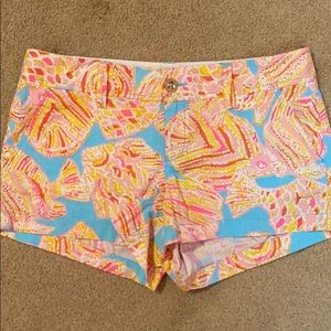 Lily Pulitzer Fish patterned shorts